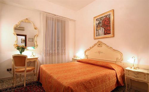 Hotel Bernardi Semenzato Венеція Екстер'єр фото