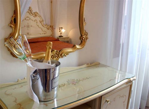Hotel Bernardi Semenzato Венеція Екстер'єр фото