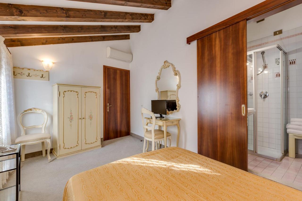Hotel Bernardi Semenzato Венеція Екстер'єр фото