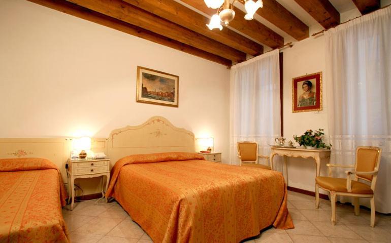 Hotel Bernardi Semenzato Венеція Екстер'єр фото